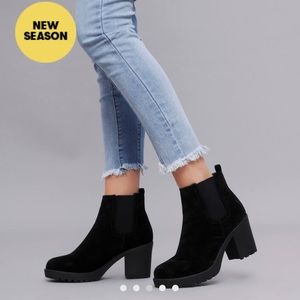 Brand new suede chelsea boots